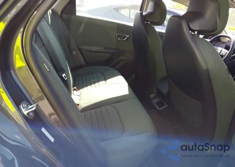 2025 Kia K4 Ex z USA, uszkodzony, nr VIN 3KPFU4DE8SE133899